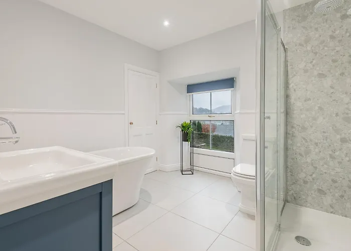 Rockwood- Family With Hot Tub * Grasmere