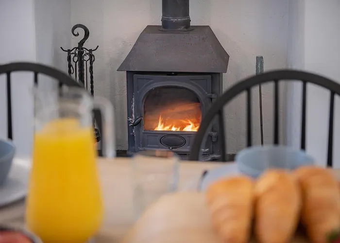 Rockwood- Family With Hot Tub Tatil Evi *