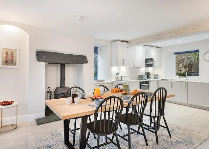 Tatil Evi Rockwood- Family With Hot Tub